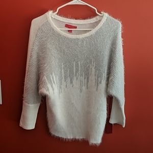 Jennifer Lopez cashmere sweater